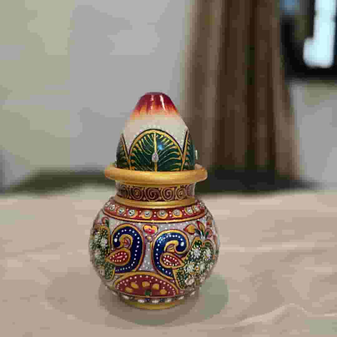 Blyvik™ Handcrafted Kalash – Symbol of Purity, Prosperity & Tradition